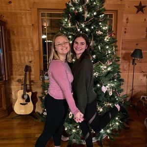 Meet your Posher, Mackenzie